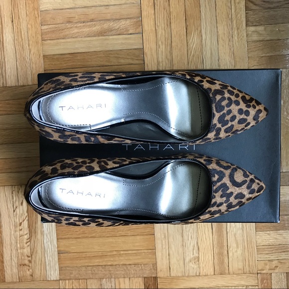 Tahari Ava Block Heel Pump - Picture 3 of 8